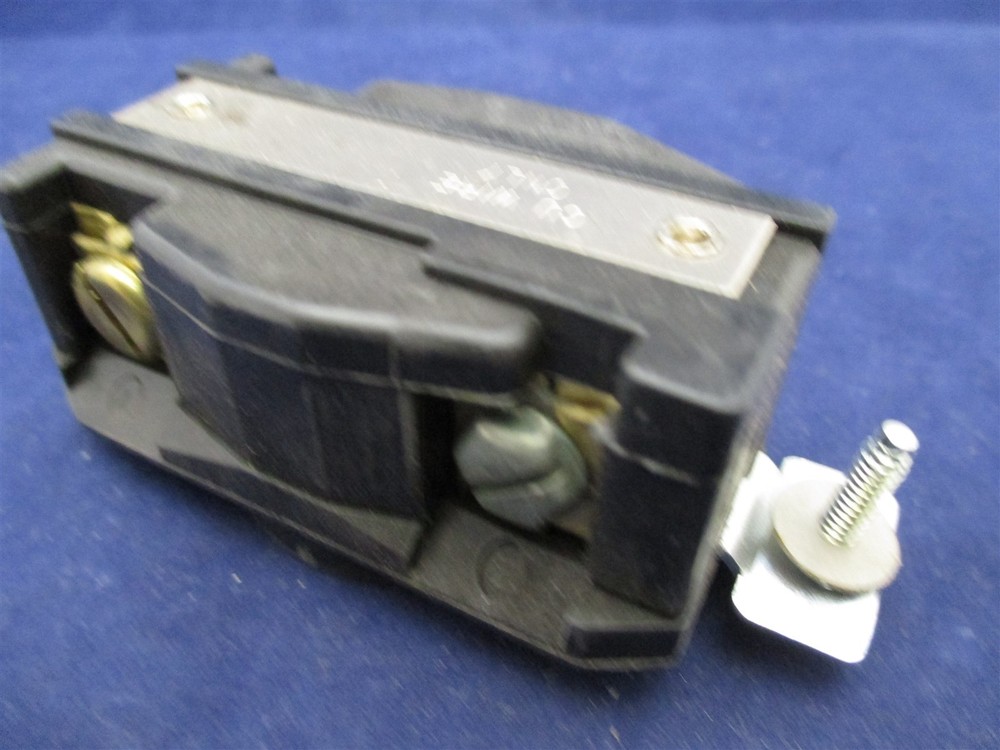Arrow Hart Locking Receptacle 6230 new