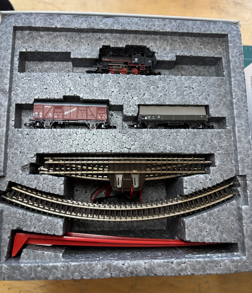 Märklin 81702 Z Scale Train Starter Set LN
