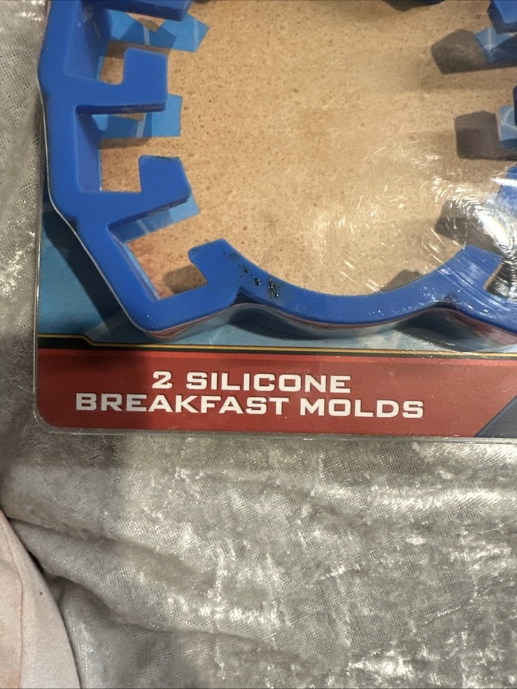 Marvel Spider-Man Silicone Egg & Pancake Breakfast Molds Set NEW