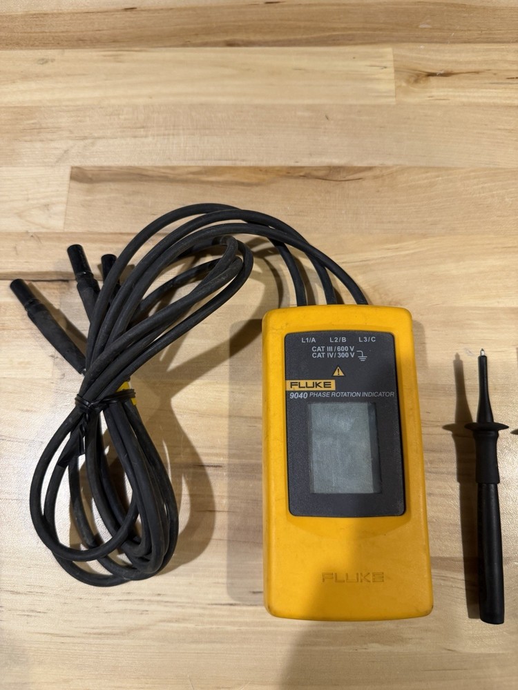 FLUKE 9040 DIGITAL PHASE ROTATION INDICATOR METER (SHIPS FAST) TESTED