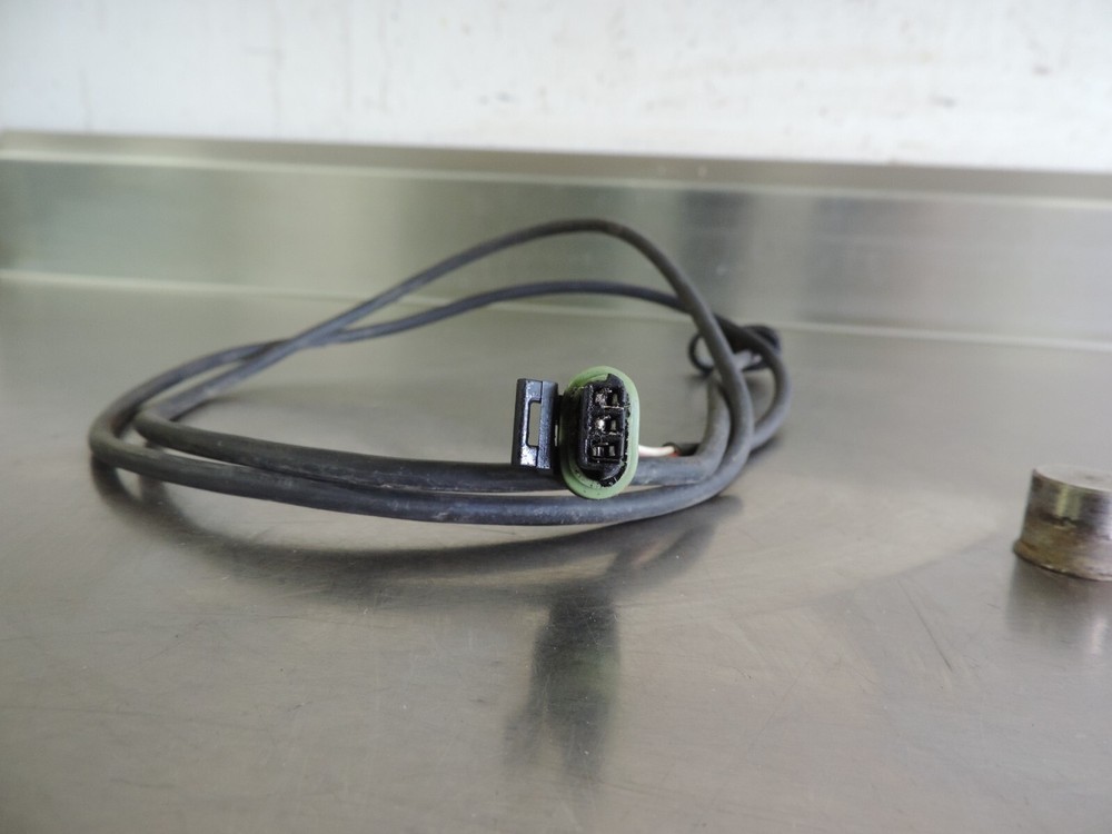 2004 Polaris Magnum 330 4X4 Speedometer Sensor Hall Effect