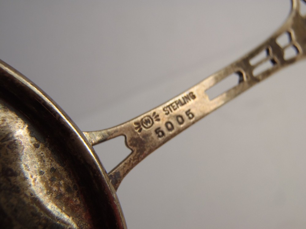 Antique FRANK WHITING Sterling Silver Over the Cup Tea Strainer