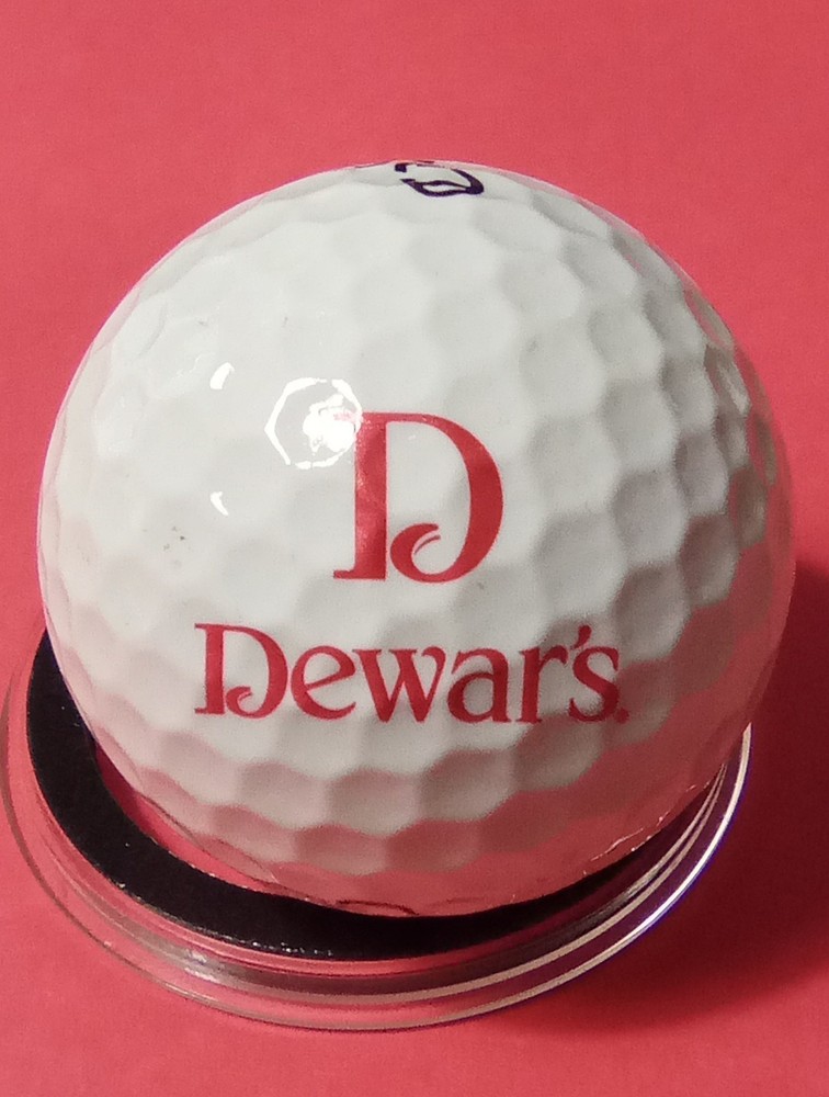 DEWAR'S D LOGO GOLF BALL GREAT FOR ANY VINTAGE COLLECTION!