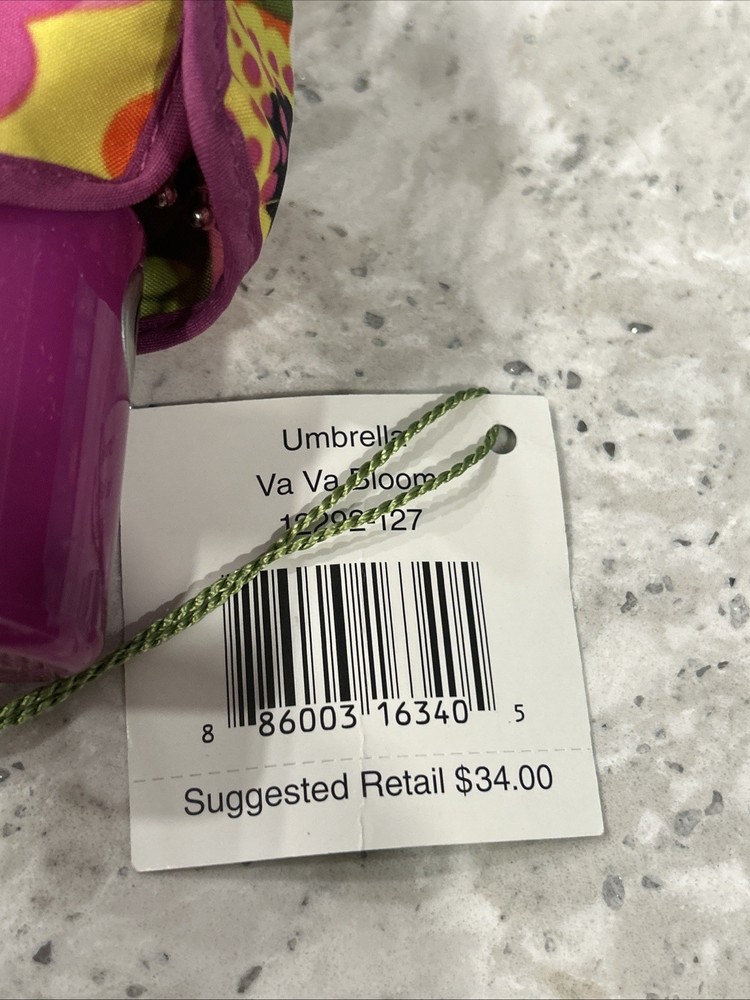Va Va Bloom Vera Bradley Automatic Open and Close Compact Umbrella Never Used