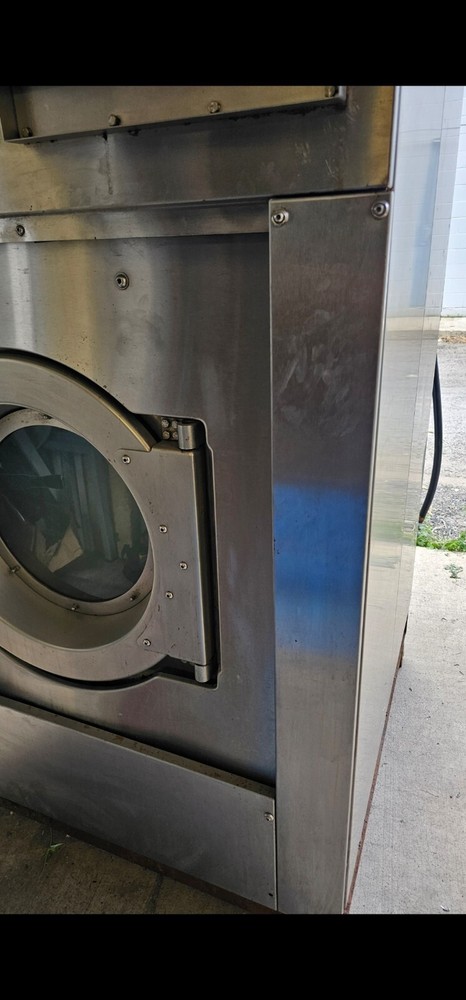 Commercial Washer Speed Queen 100 Lbs