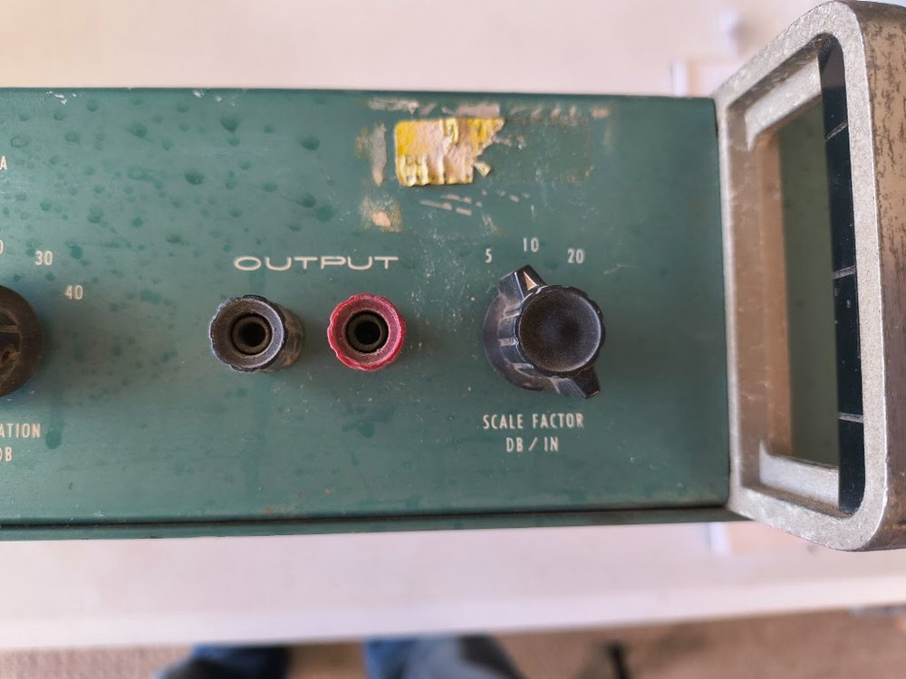 Ling Model 100 - Powers ON- No further tests- AS-IS