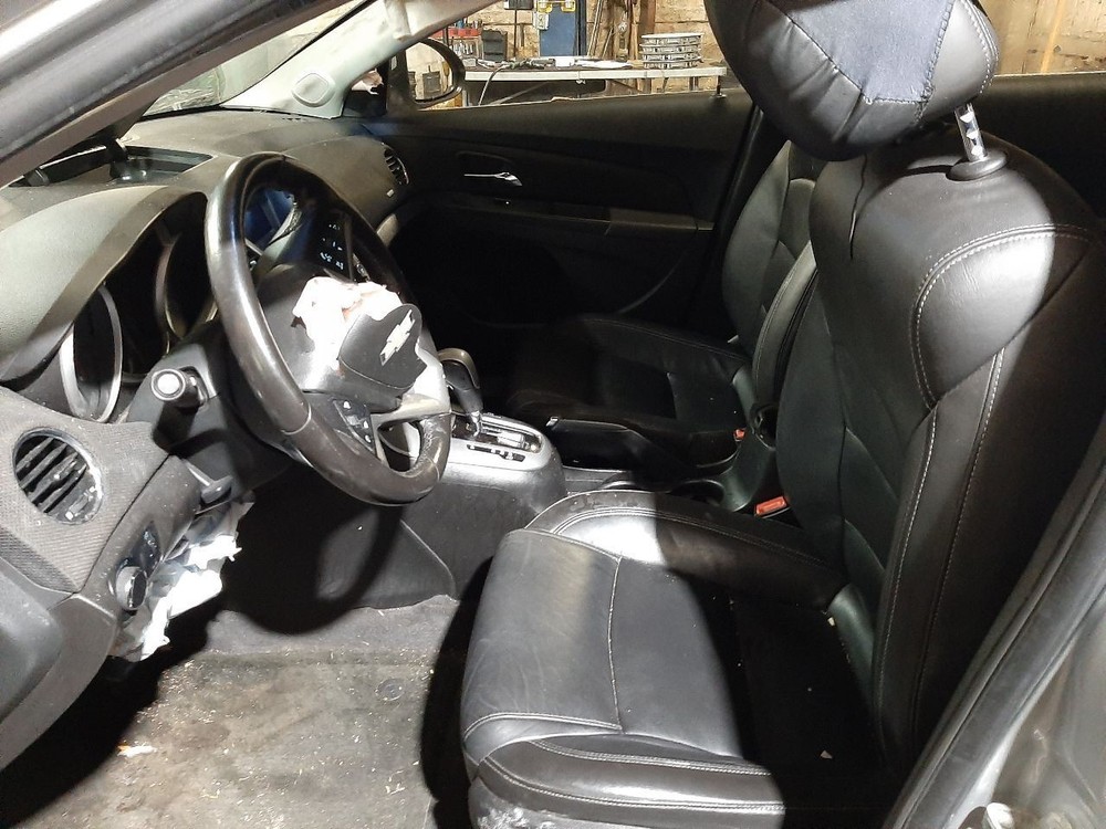 CRUZE 2012 Antenna 1073375