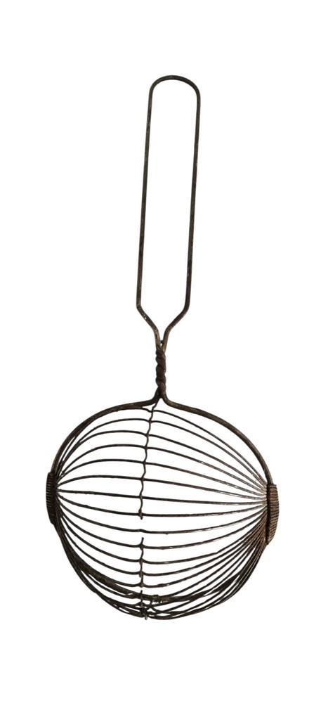 Vintage Wire Scoop Round Strainer