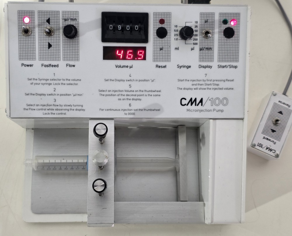 Bioanalytical Systems CMA/100 Microinjection Pump
