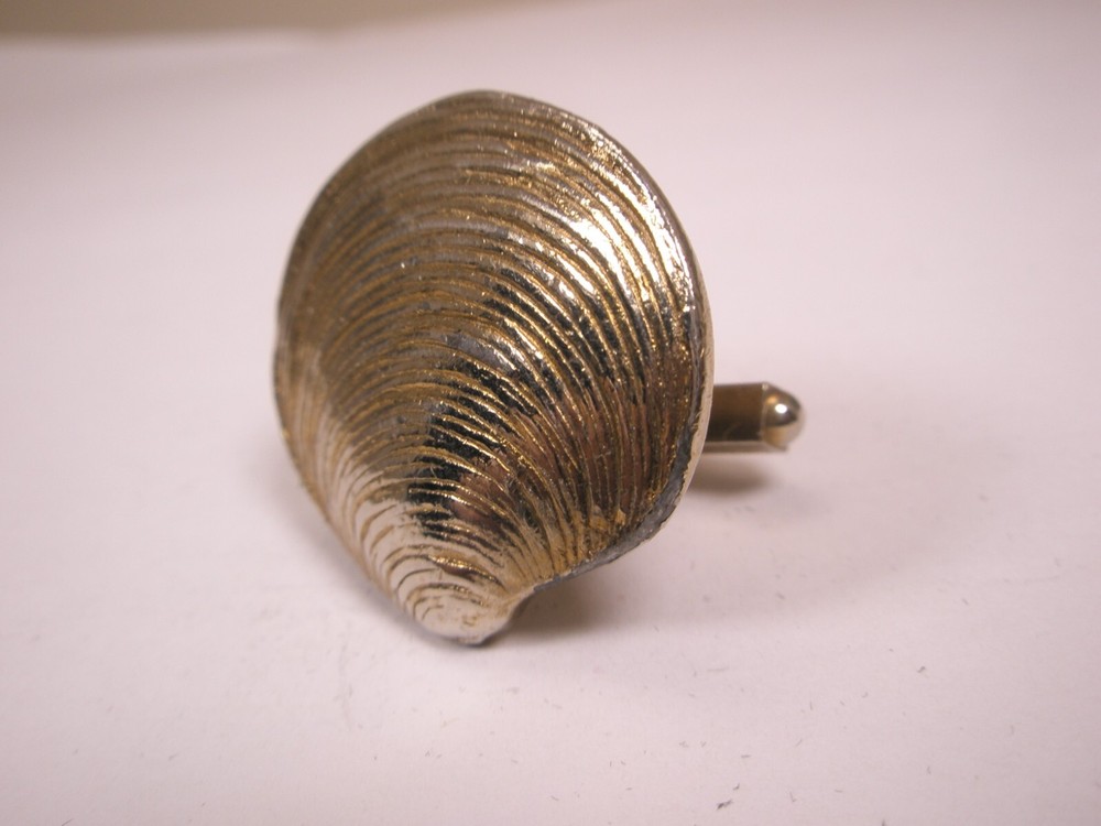 Clam Shell Fish SINGLE Vintage Cuff Link replace lost/broken zi21
