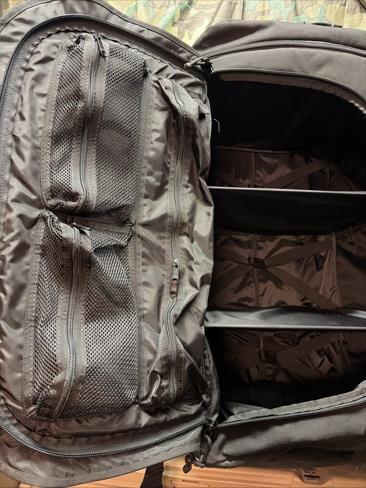 Thin Air Gear Olympus Deployment Rolling Duffle Bag Backpack Black Wheeled