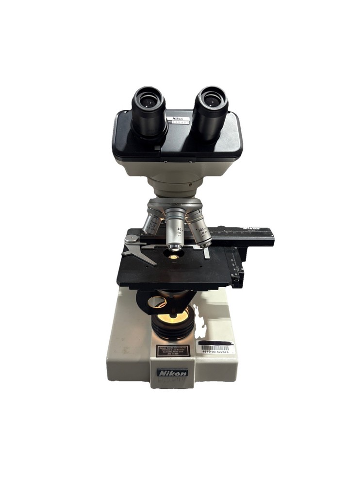 Nikon SC Compound Microscope W/ Objectives, Eyepieces
