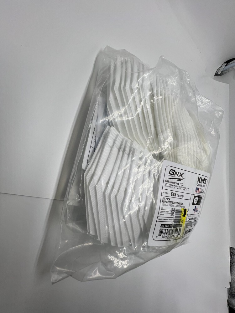 (QTY 50) BNX KN95 E95 Vertical Folding Earloop Style Protective Mask White