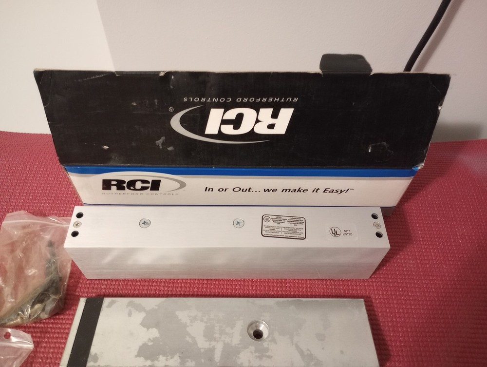 RCI 8310 MultiMag Electromagnetic Lock with Door Status Sensor