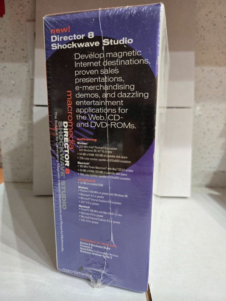 macromedia DIRECTOR 8 SHOCKWARE STUDIO_FULL VERSION_FOR WINDOWS & MAC