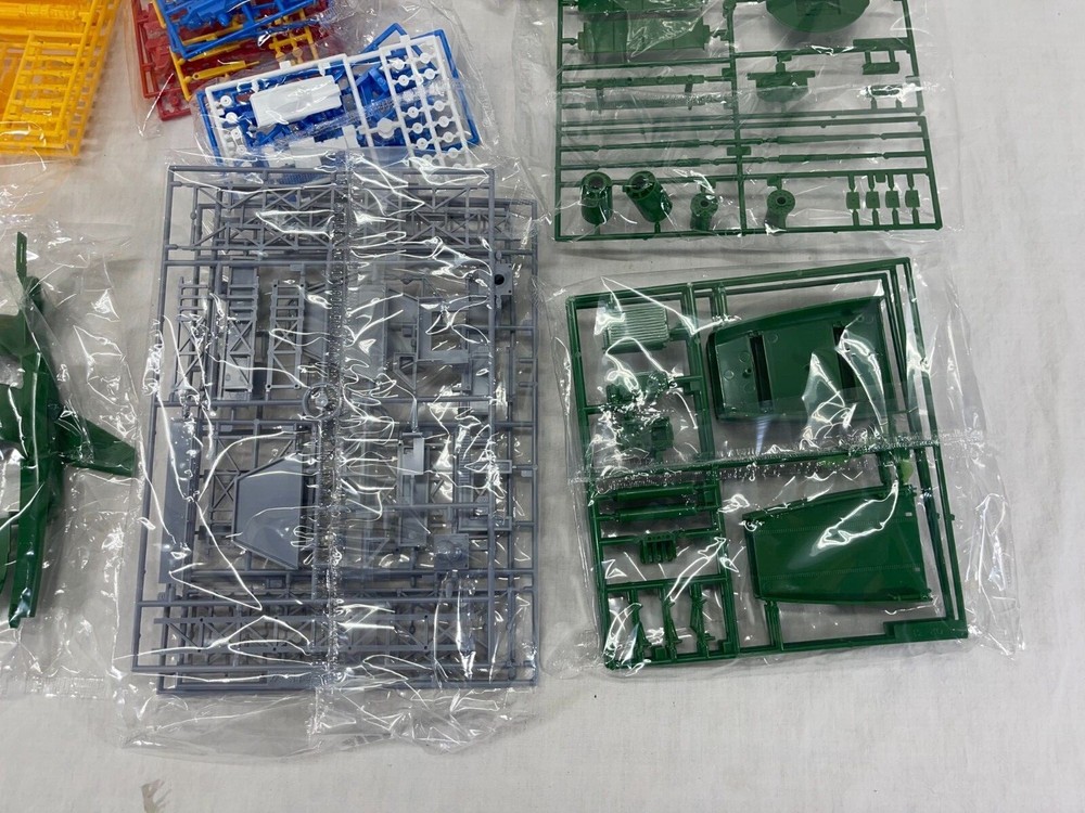 Adventures in Plastic 1/350 Scale Thunderbird #2 Launch Bay - Open Box