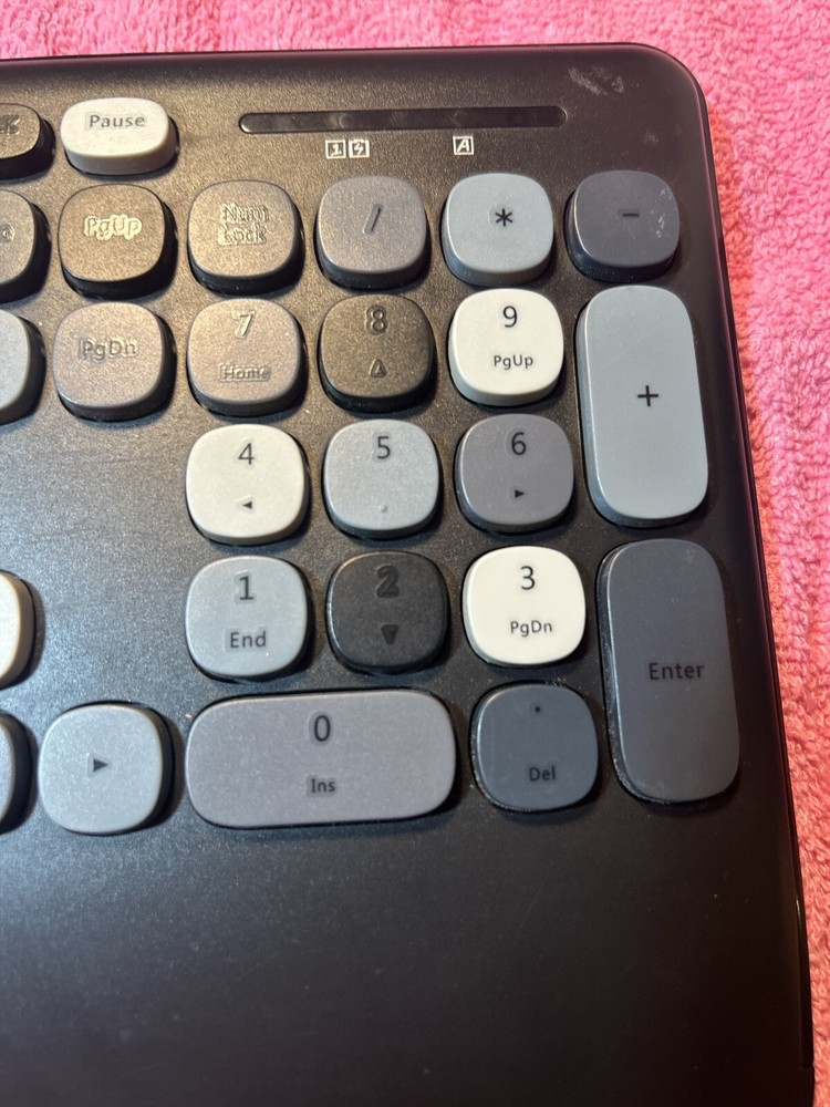 Letton Model V2040 Keyboard