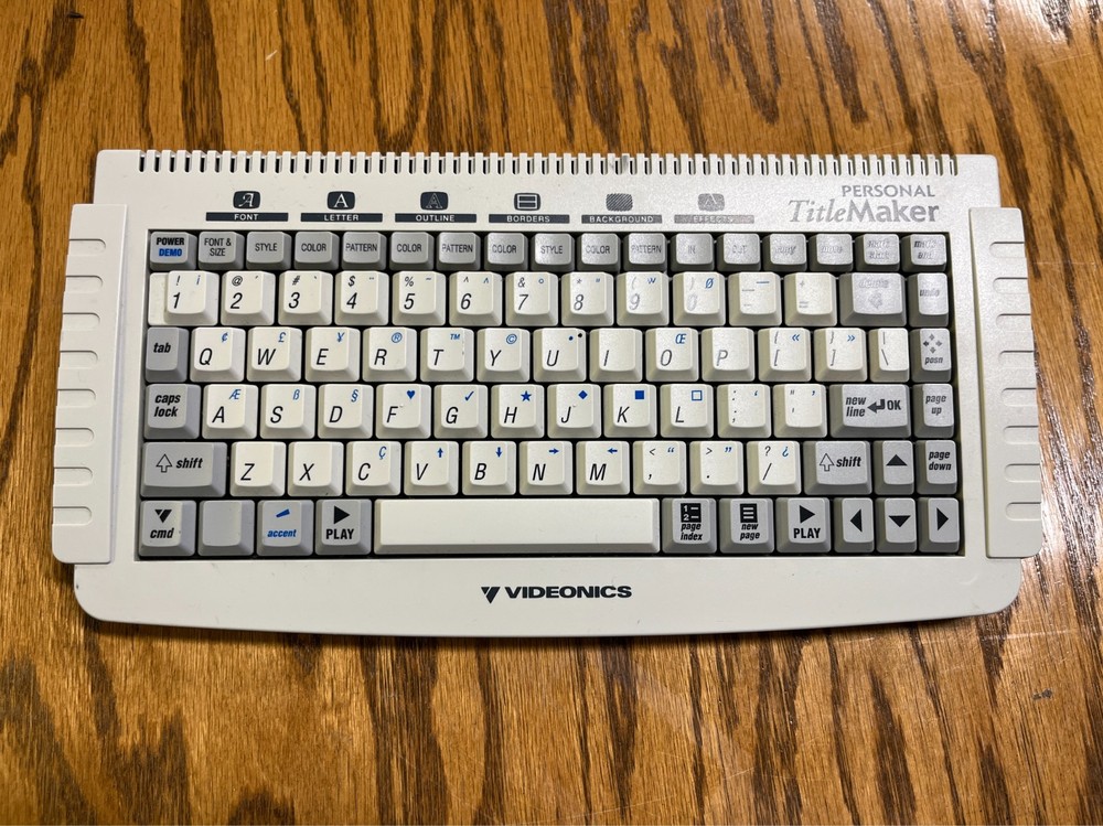 Videonics Titlemaker TM-1000