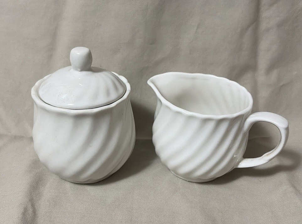 Vintage Sugar & Creamer Swirl Pattern