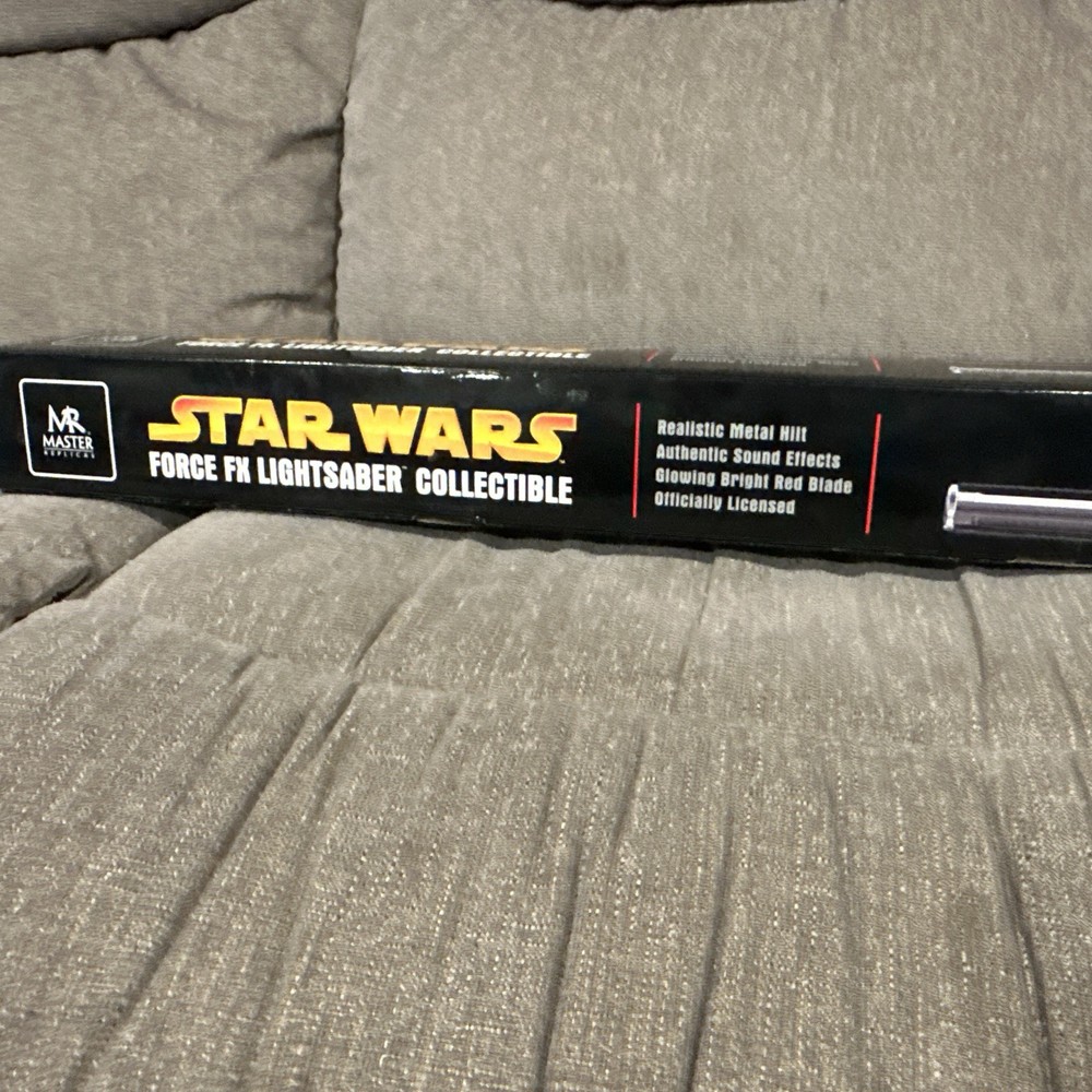 Master Replicas Star Wars Darth Vader Force FX Lightsaber NIB