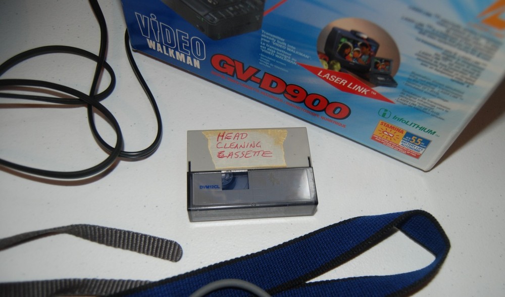 Sony Video Walkman GV-D900
