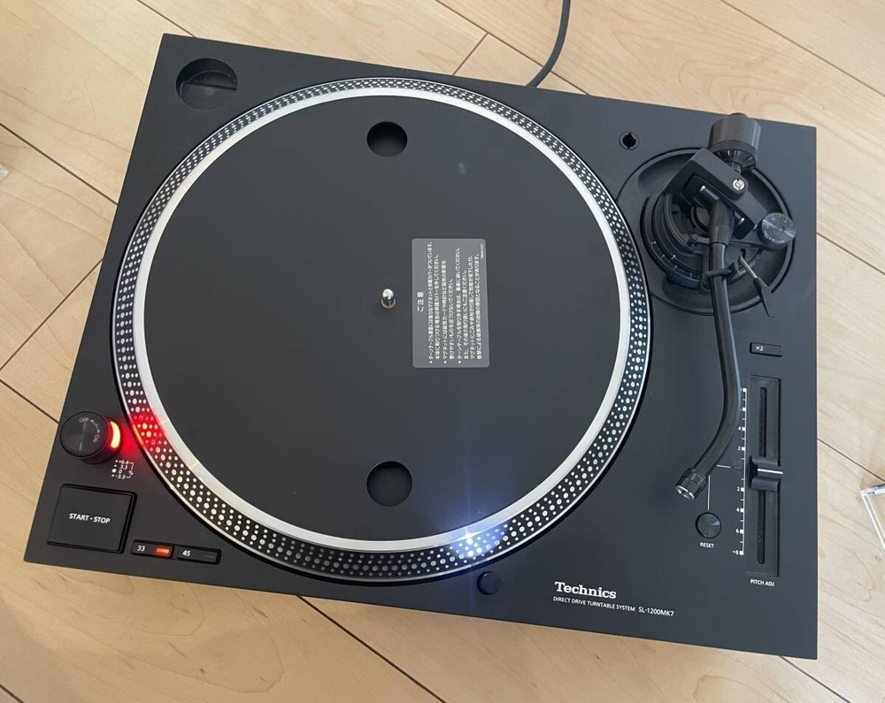 Technics SL-1200MK7-K Direct Drive Turntable System BLack