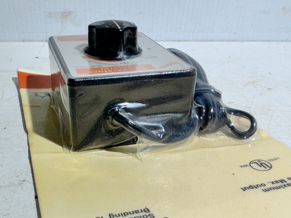 Wall Lenk Temperature Regulator Model LTR100