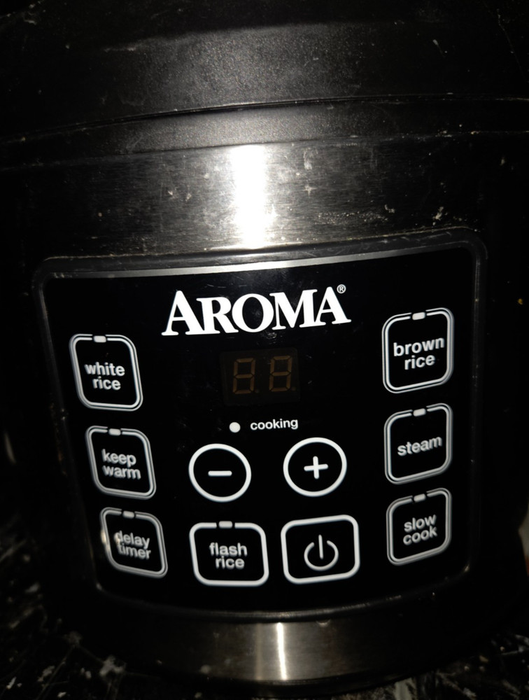 aroma pressure cooker/rice