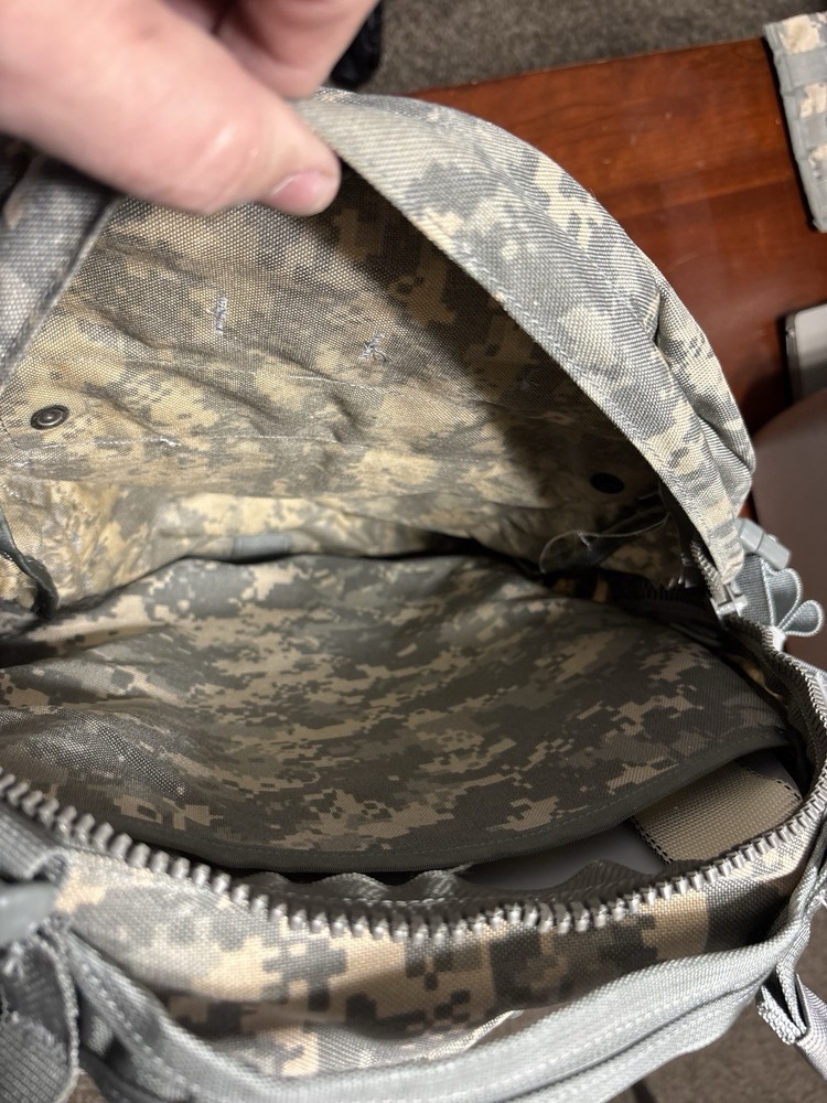US ARMY ACU ASSAULT PACK 3 DAY MOLLE II BACKPACK BUG OUT BAG w/ Stiffener Nice