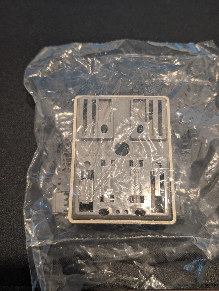 AT&T 105164859 Ivory Surface Mount 2-Port **Sealed Package**