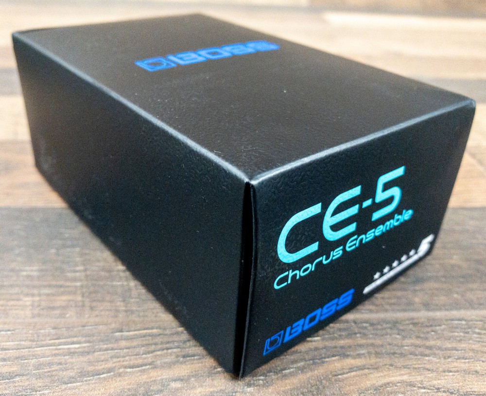 Boss CE-5 Chorus Ensemble Guitar Effects Pedal