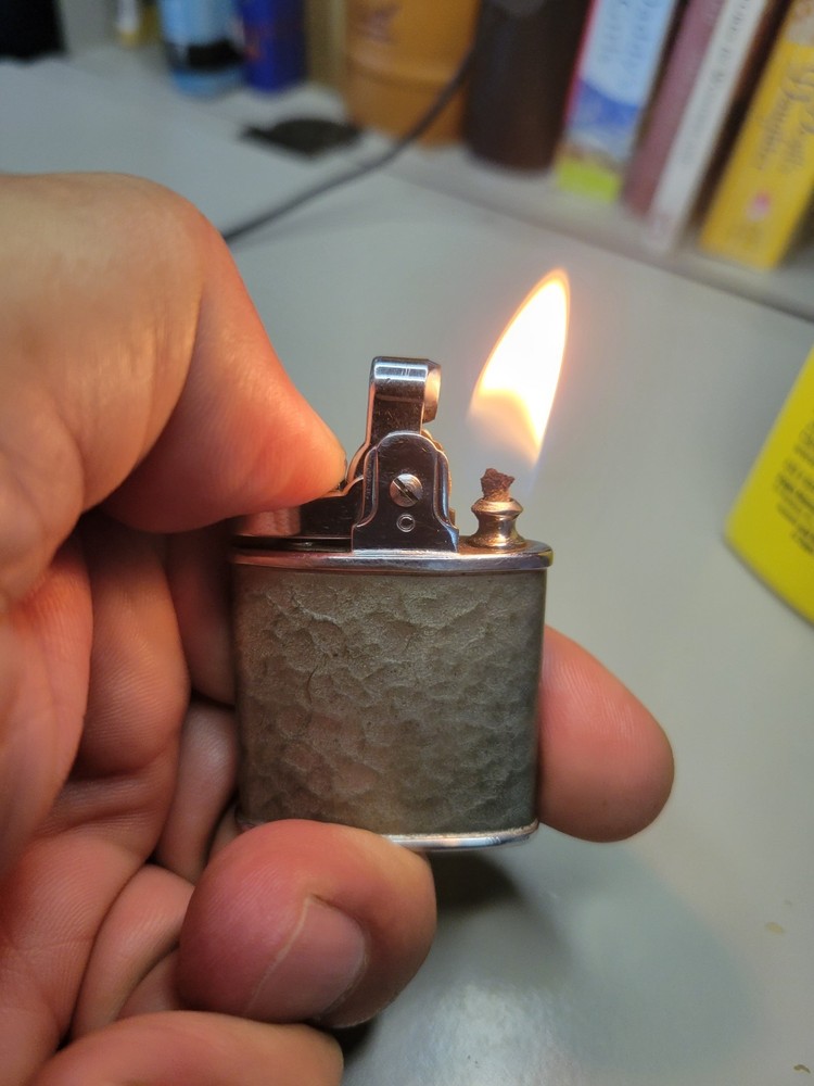 Vintage 1929's Ronson Princess Lighter (WORKING)