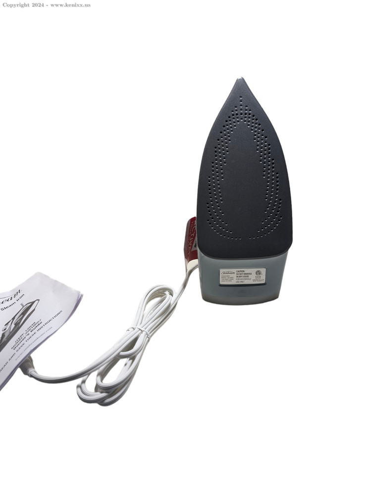 Sunbeam 1500W Steam Iron, White/Grey
