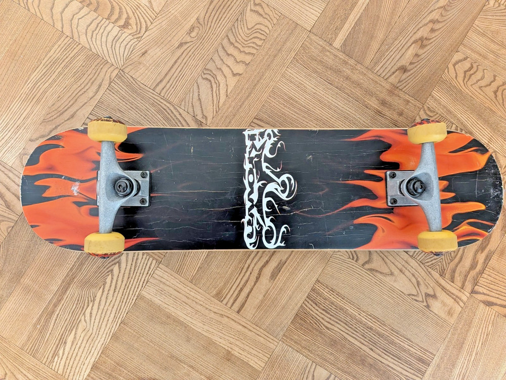 Complete Skateboard – Flame Graphic Deck – Trucks & Wheels Included