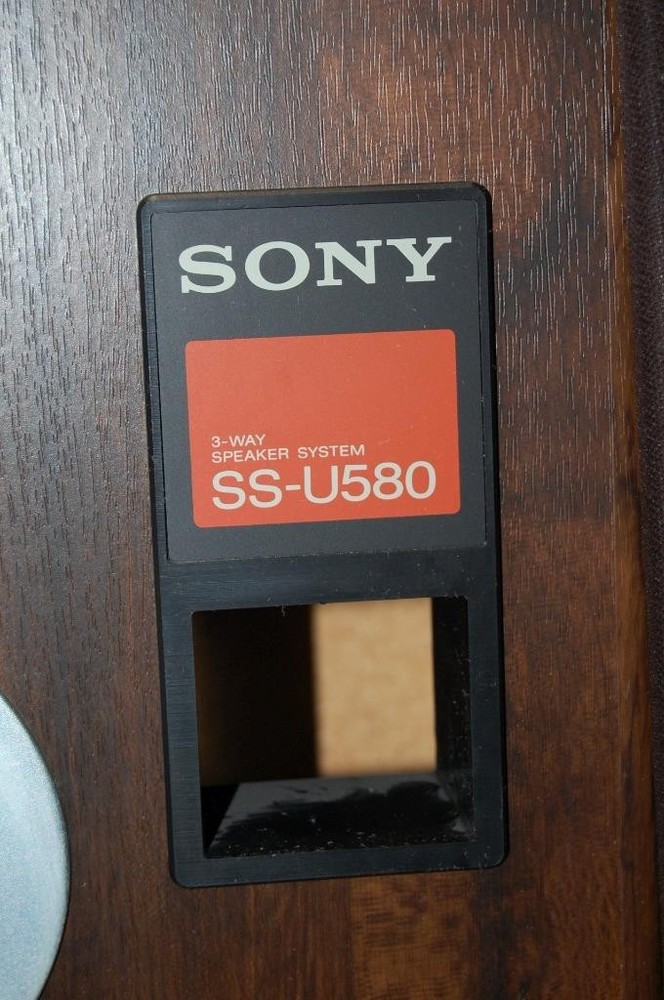 (1) Single Vintage SONY Model SS-U580 Speaker - Tested & Working Great!