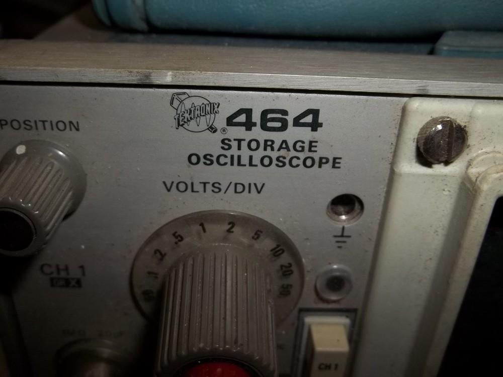 TEKTRONIX 464 STORAGE OSCILLOSCOPE (J4)