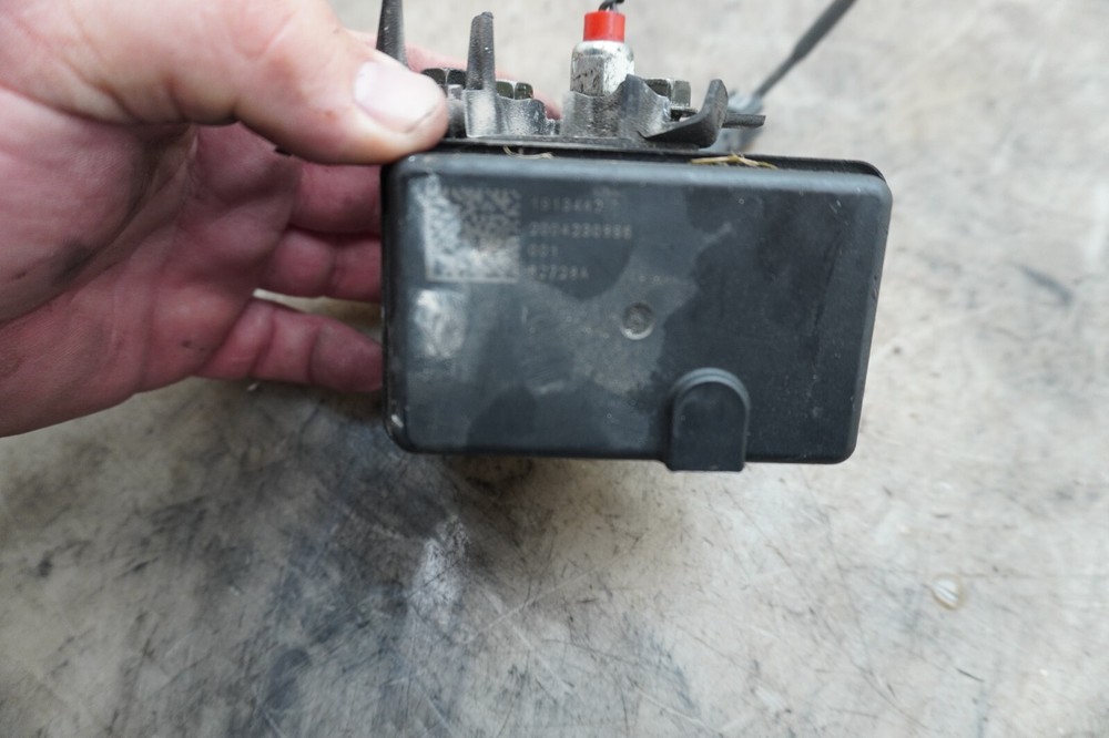 21 INDIAN CHALLENGER ABS MODULE E-4915