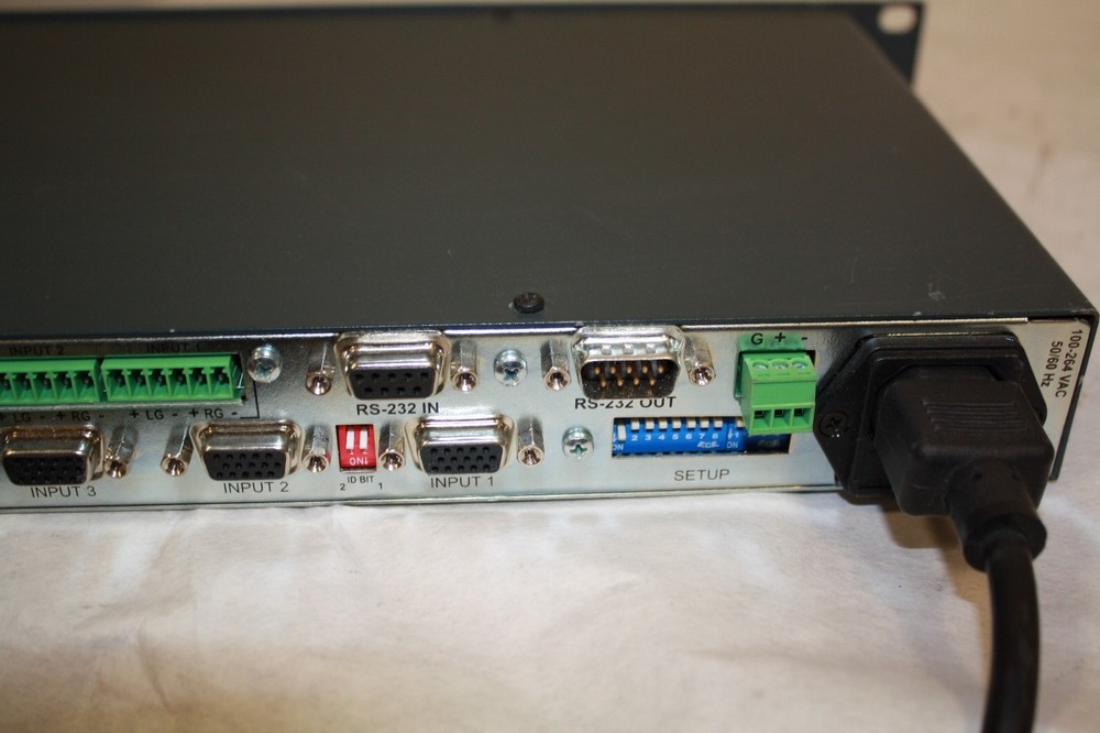 KRAMER VP-81XL AUDIO SWITCHER