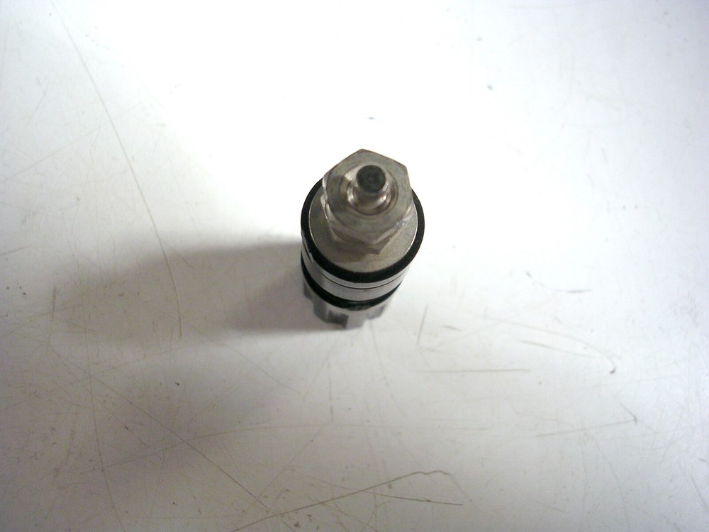 GRAYHILL 29-1B BINDING POST BLACK