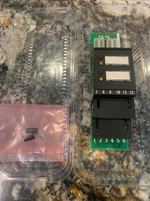 SIEMENS CERBERUS PYROTRONICS ZU-35 INPUT MODULE (50+ AVAIL, 1 YEAR PROT. PLAN!)