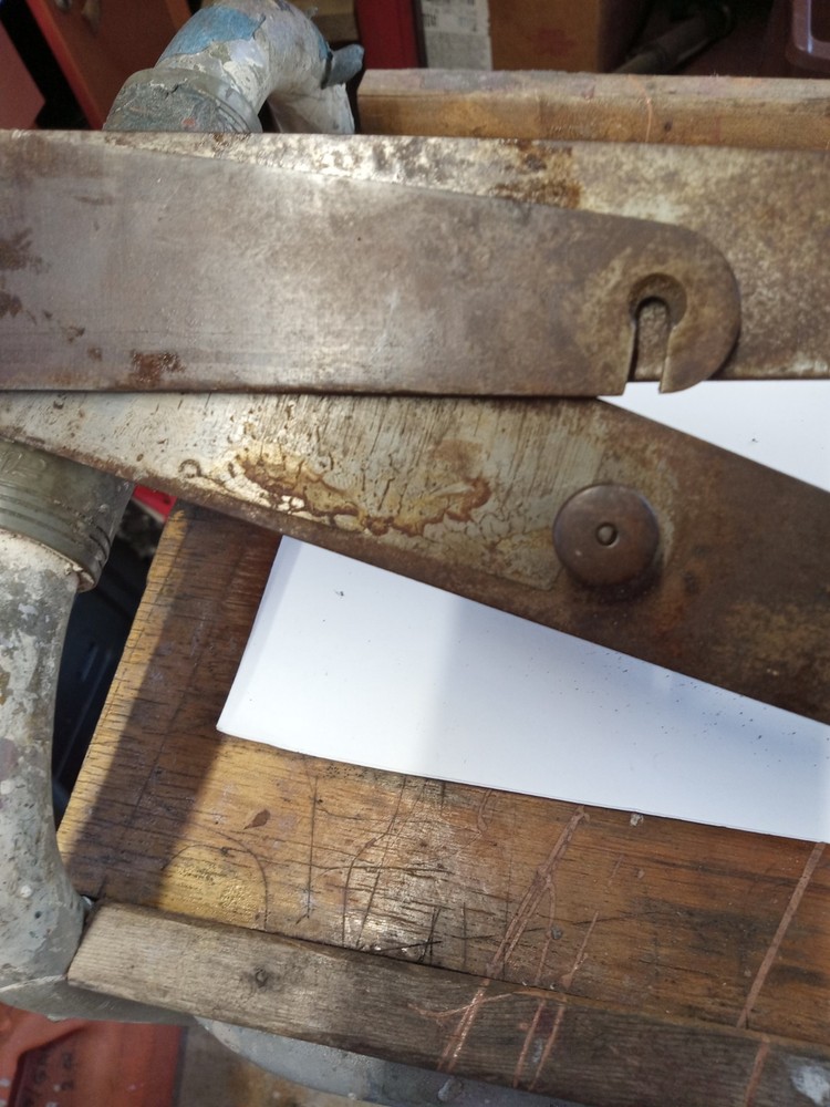 25" inside/outside caliper with a memory feature.