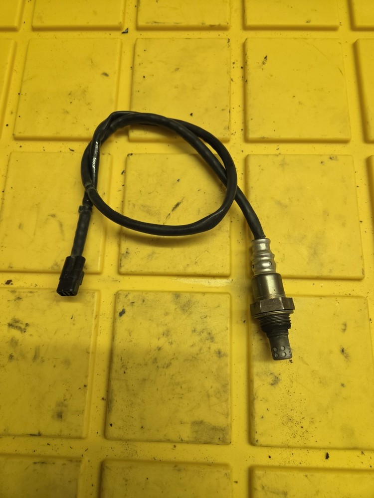 07 - 08 Yamaha R1 exhaust lambda oxygen sensor probe