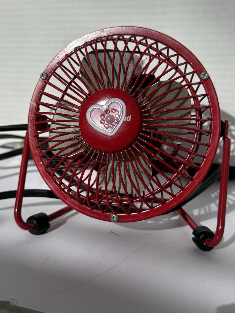 Good Red USB Fan with Heart Design