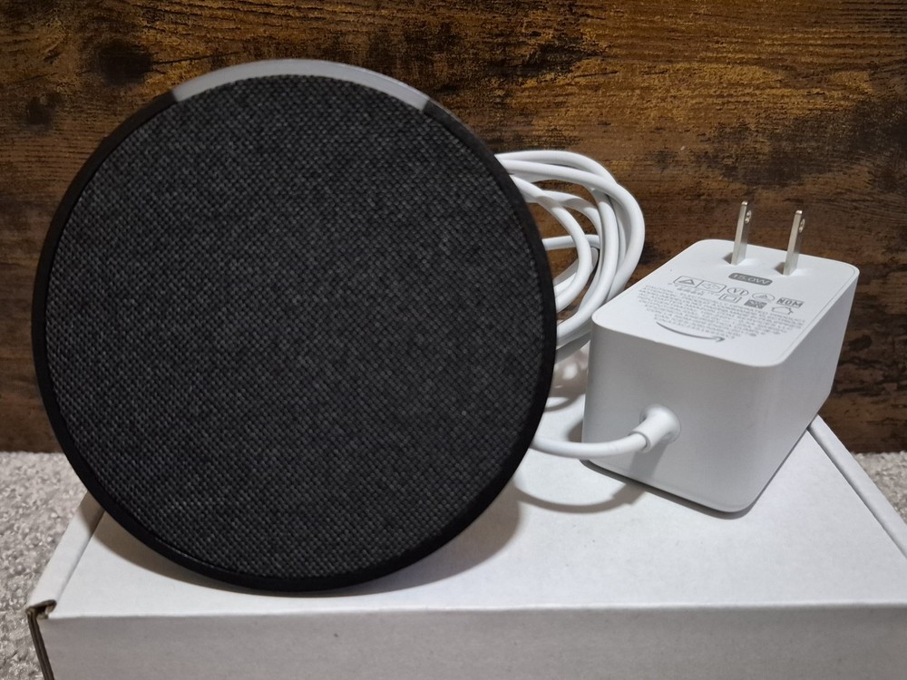 Amazon Echo Pop (1st Generation) Black w/ Power Supply VG Condition