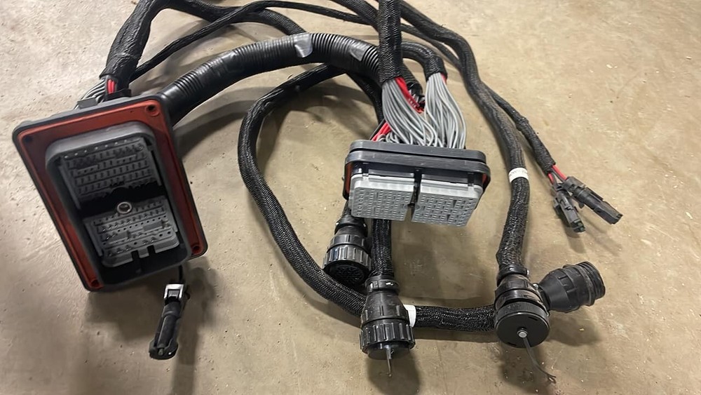 Precision Planting 2012+ DB Bulkhead Seed Harness Adapter (725701)