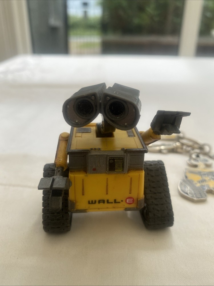 Wall E Wall-E Disney Pixar Character & Key Ring Evie Thinkway Keyring Disney