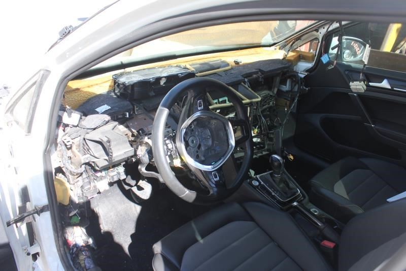Speedometer Cluster Hatchback Base Engine MPH Fits 15-16 GOLF 609316
