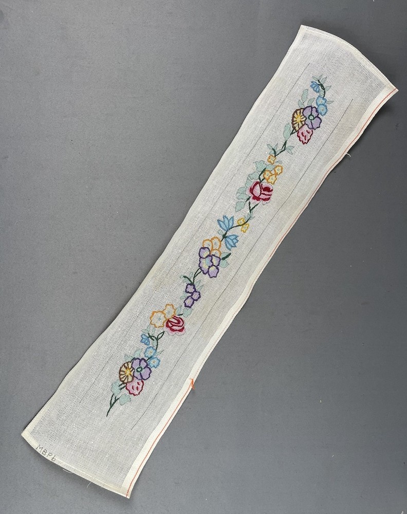 Shariane Handpainted Needlepoint Canvas Bell Pull Floral Flowers On Vine MBP6 *