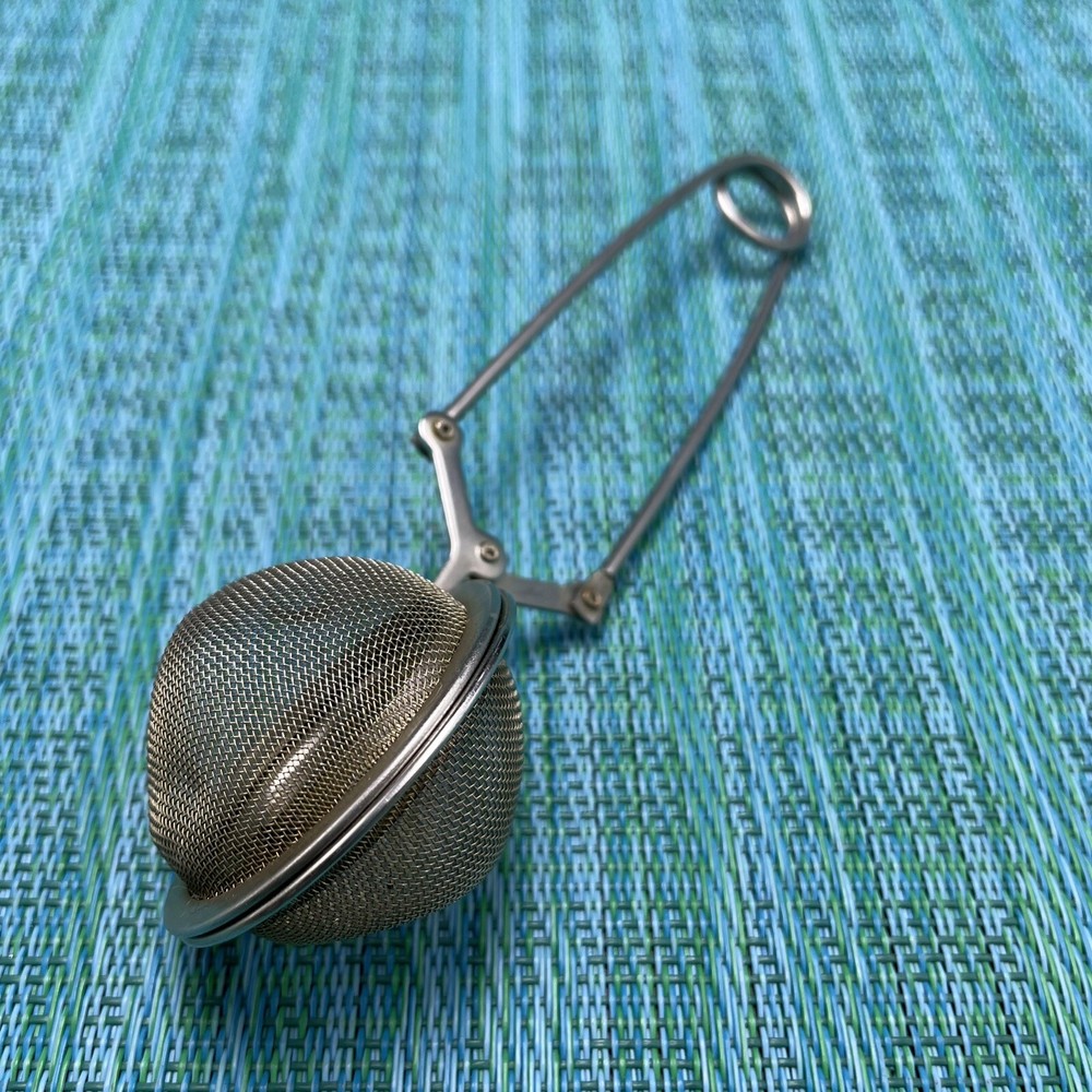 Vintage Stainless Steel Screen Tea Strainer Mesh Infuser Spring Squeeze