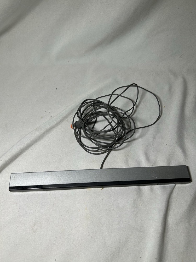 Will Silver Sensor Bar OEM Console Game Gaming Corded Tested